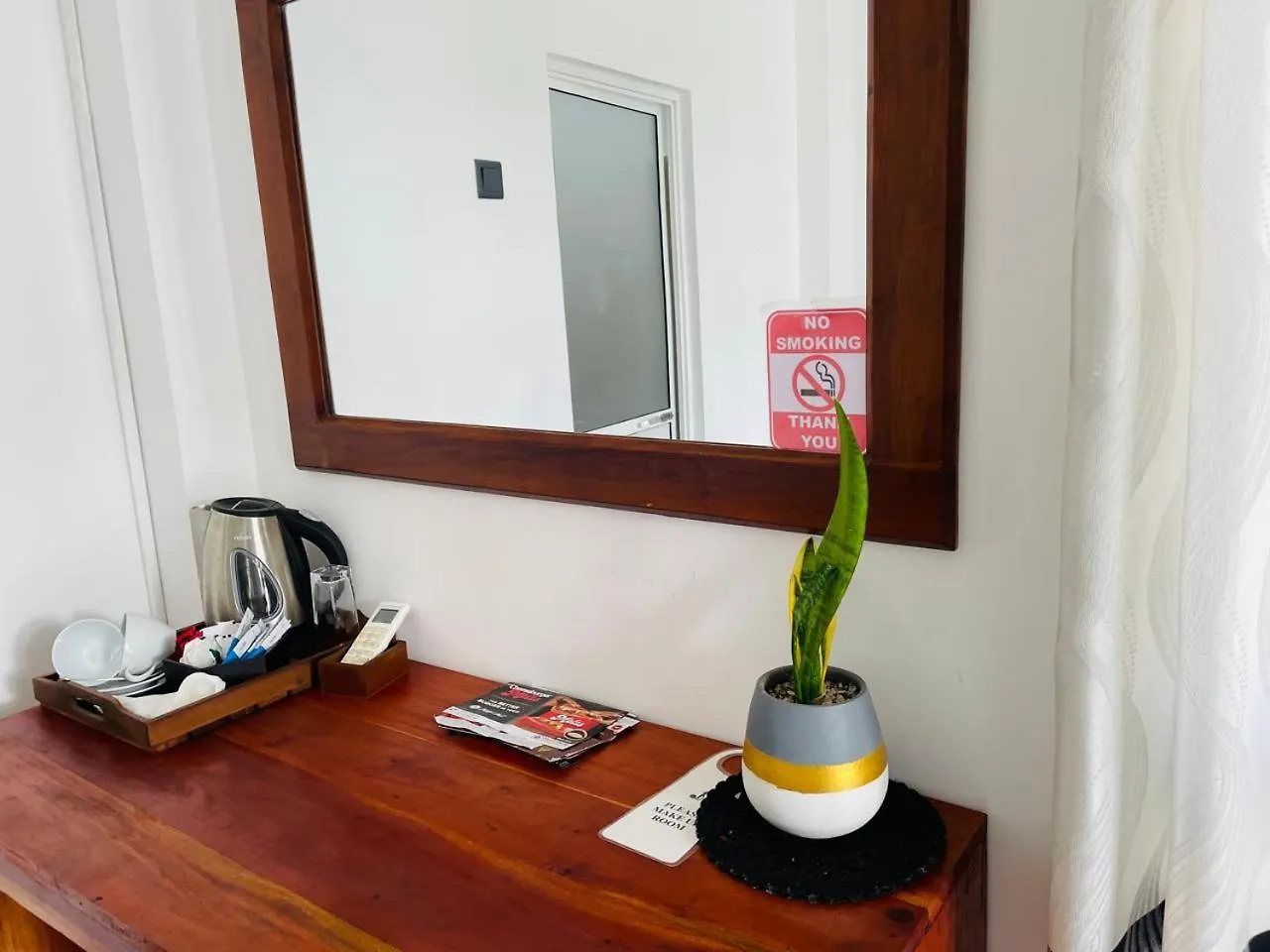 The Glory Villa Transit Hotel Katunayake Bed & Breakfast